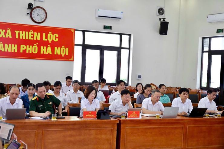 Hội nghị lần thứ Chín BCH Đảng bộ xã Thiên Lộc khóa I nhiệm kỳ 2025 - 2030- Ảnh 7.