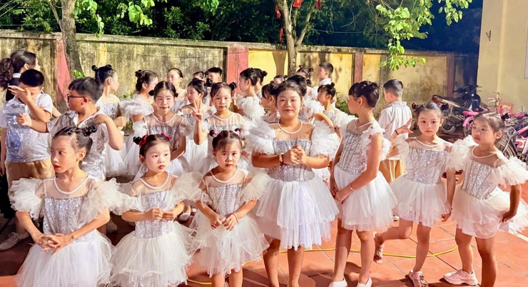 Thiếu nhi Nam Phù bước vào mùa hè vui tươi, an toàn, bổ ích- Ảnh 9.