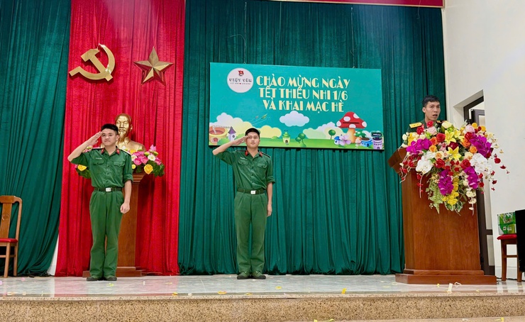 Thiếu nhi Nam Phù bước vào mùa hè vui tươi, an toàn, bổ ích- Ảnh 11.