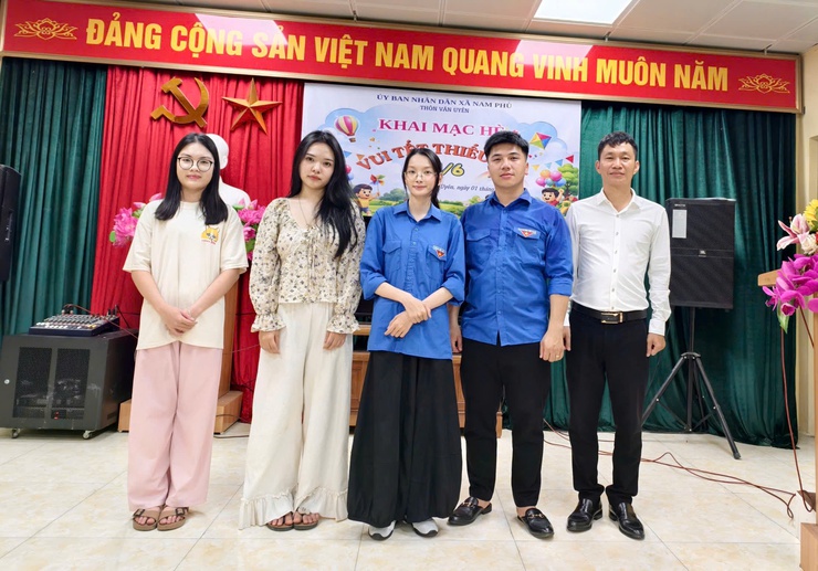 Thiếu nhi Nam Phù bước vào mùa hè vui tươi, an toàn, bổ ích- Ảnh 12.