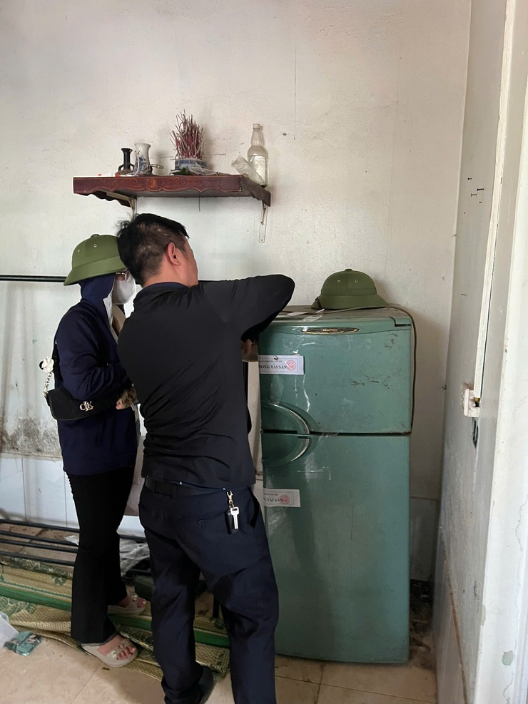 Phường Tây Mỗ tổ chức cưỡng chế thực hiện Quyết định thu hồi đất đối với 01 hộ gia đình tại Dự án đầu tư Khu nhà ở Tây Mỗ- Ảnh 6.