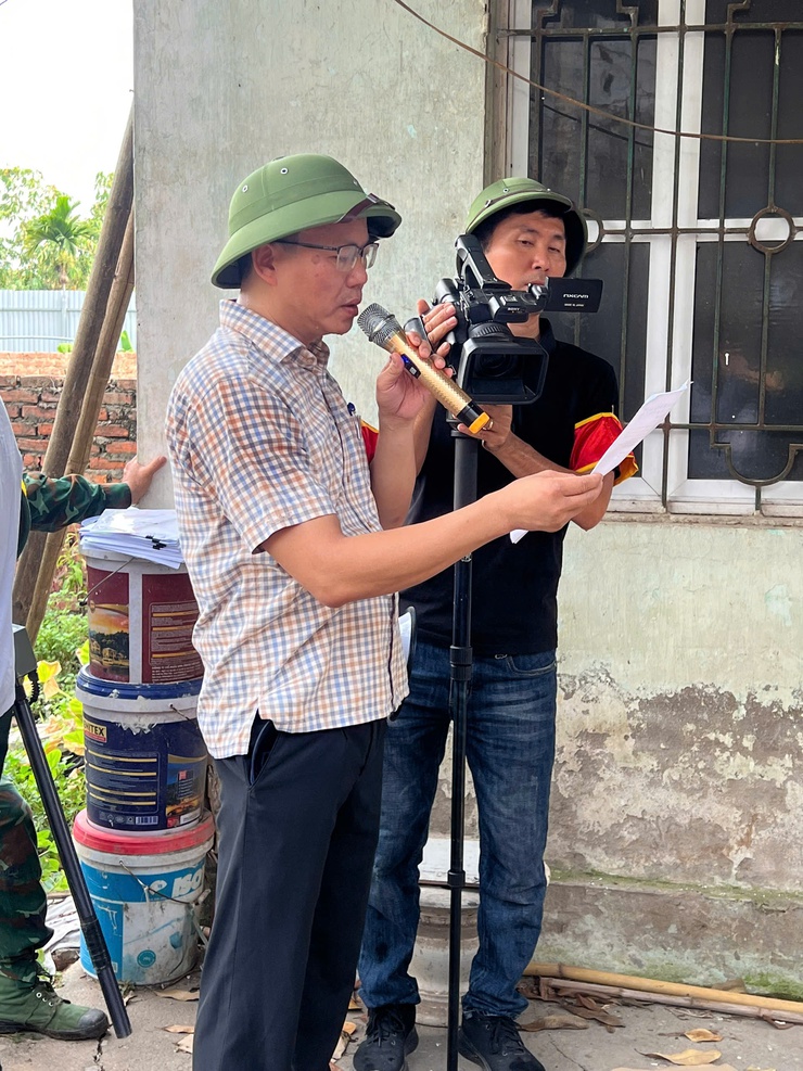 Phường Tây Mỗ tổ chức cưỡng chế thực hiện Quyết định thu hồi đất đối với 01 hộ gia đình tại Dự án đầu tư Khu nhà ở Tây Mỗ- Ảnh 5.