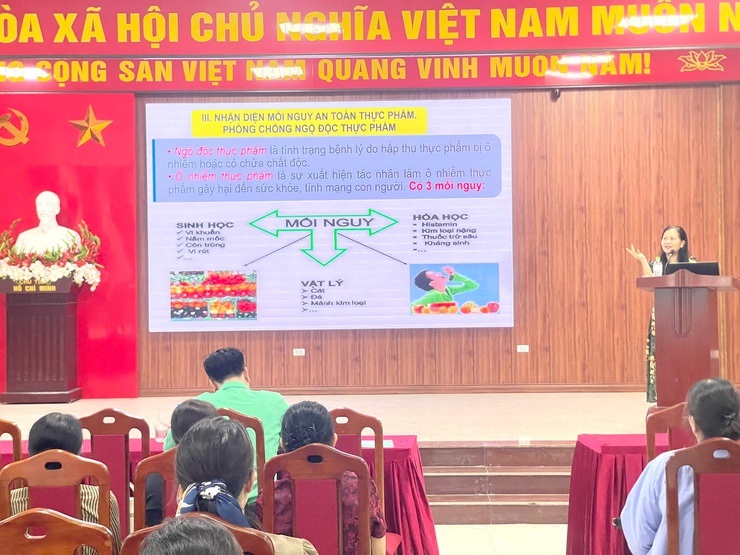 Gần 200 hội viên nông dân xã Vĩnh Thanh tham gia tập huấn an toàn thực phẩm- Ảnh 14.