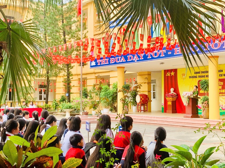 Công an phường Long Biên đẩy mạnh tuyên truyền phòng, chống tội phạm công nghệ cao và lừa đảo trên không gian mạng- Ảnh 2.