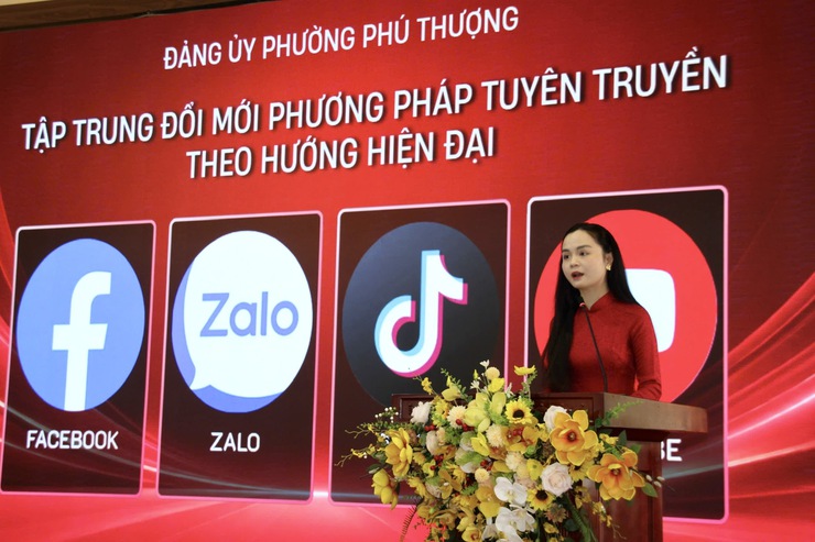 Phường Phú Thượng tổng kết, trao giải Cuộc thi chính luận bảo vệ nền tảng tư tưởng của Đảng lần thứ VI và Hội thi Báo cáo viên, Tuyên truyền viên giỏi năm 2026- Ảnh 4.