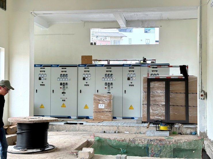 Lãnh đạo phường kiểm tra tiến độ dự án trạm bơm phú thượng, yêu cầu đẩy nhanh tiến độ thi công, đưa 02 máy bơm vào vận hành trước ngày 15/6- Ảnh 5.