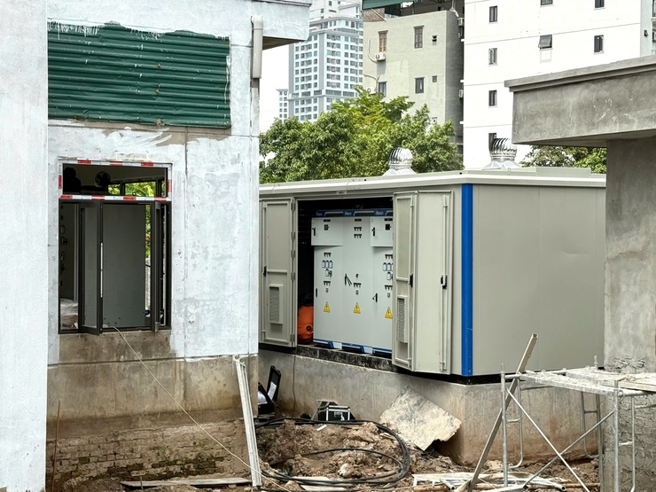 Lãnh đạo phường kiểm tra tiến độ dự án trạm bơm phú thượng, yêu cầu đẩy nhanh tiến độ thi công, đưa 02 máy bơm vào vận hành trước ngày 15/6- Ảnh 3.