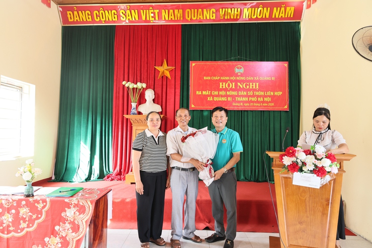 Hội Nông dân xã Quảng Bị ra mắt Chi hội Nông dân số thôn Liên Hợp- Ảnh 5.