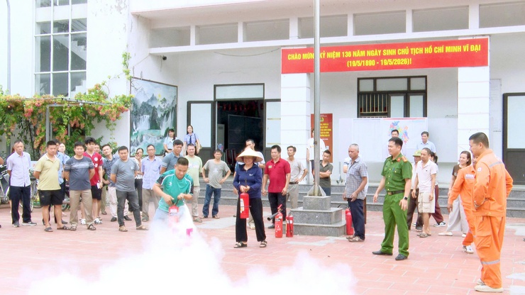 THƯ LÂM TỔ CHỨC TẬP HUẤN AN TOÀN VỆ SINH LAO ĐỘNG, PHÒNG CHỐNG CHÁY NỔ NĂM 2026- Ảnh 12.