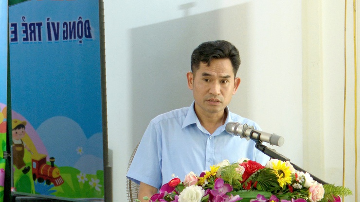 Đồng chí Lại Mạnh Cường - Ủy viên BTV Đảng ủy, Phó Chủ tịch UBND xã Thư Lâm dự hội nghị họp dân triển khai công tác giải phóng mặt bằng Dự án xây dựng tuyến đường từ đường Lâm Tiên đến Nhà văn hóa thôn Lâm Tiên- Ảnh 1.