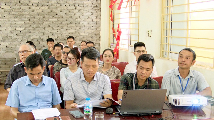 Đồng chí Lại Mạnh Cường - Ủy viên BTV Đảng ủy, Phó Chủ tịch UBND xã Thư Lâm dự hội nghị họp dân triển khai công tác giải phóng mặt bằng Dự án xây dựng tuyến đường từ đường Lâm Tiên đến Nhà văn hóa thôn Lâm Tiên- Ảnh 3.