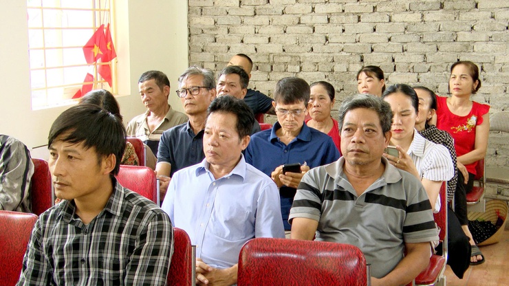 Đồng chí Lại Mạnh Cường - Ủy viên BTV Đảng ủy, Phó Chủ tịch UBND xã Thư Lâm dự hội nghị họp dân triển khai công tác giải phóng mặt bằng Dự án xây dựng tuyến đường từ đường Lâm Tiên đến Nhà văn hóa thôn Lâm Tiên- Ảnh 5.