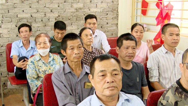 Đồng chí Lại Mạnh Cường - Ủy viên BTV Đảng ủy, Phó Chủ tịch UBND xã Thư Lâm dự hội nghị họp dân triển khai công tác giải phóng mặt bằng Dự án xây dựng tuyến đường từ đường Lâm Tiên đến Nhà văn hóa thôn Lâm Tiên- Ảnh 6.