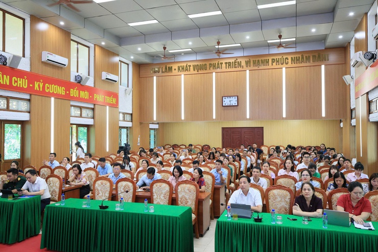 Ủy ban nhân dân xã Thư Lâm tổ chức Hội nghị đào tạo, hướng dẫn sử dụng hệ thống quản trị thực thi nhiệm vụ và đánh giá cán bộ gắn với đo lường hiệu suất công việc ( OKR/KPI) năm 2026- Ảnh 2.