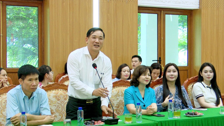 THƯ LÂM GẶP MẶT ĐẠI BIỂU CÁC CƠ QUAN BÁO CHÍ NHÂN KỶ NIỆM 101 NĂM NGÀY BÁO CHÍ CÁCH MẠNG VIỆT NAM- Ảnh 13.
