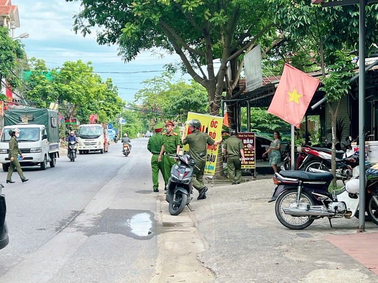 Nam Phù kiên trì xoá "điểm nghẽn" trật tự đô thị- Ảnh 5.