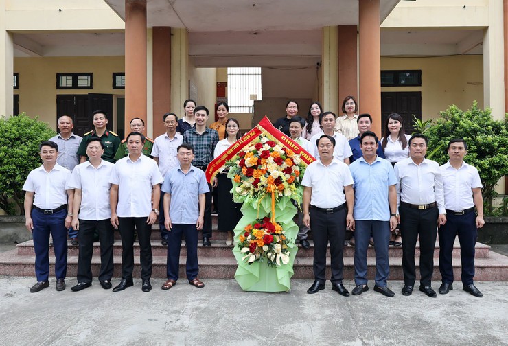 Những người làm báo ở cấp xã trong kỷ nguyên số- Ảnh 2.