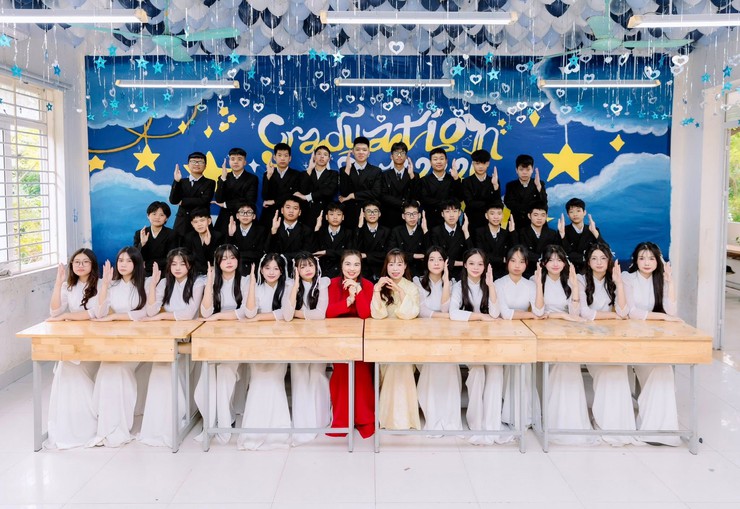 Chúc mừng thành tích rực rỡ trong kỳ thi vào lớp 10 THPT năm học 2026 - 2027 của trường THCS Phú Thượng- Ảnh 2.
