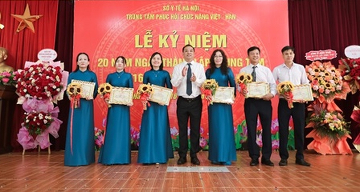 Lễ kỷ niệm 20 năm thành lập Trung tâm Phục hồi chức năng Việt - Hàn- Ảnh 4.