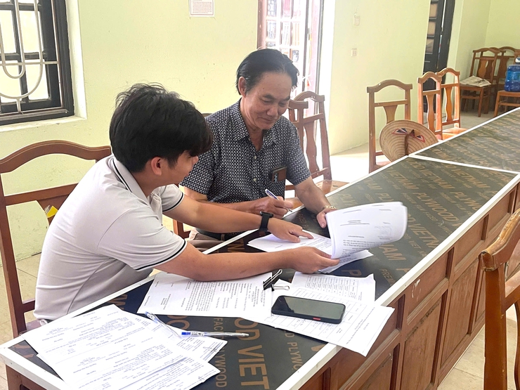 Ban Quản lý Dự án đầu tư – Hạ tầng xã Phú Nghĩa chi trả hơn 4 tỷ đồng bồi thường, hỗ trợ giải phóng mặt bằng Dự án đầu tư, nâng cấp Trường THCS Phú Nghĩa- Ảnh 1.