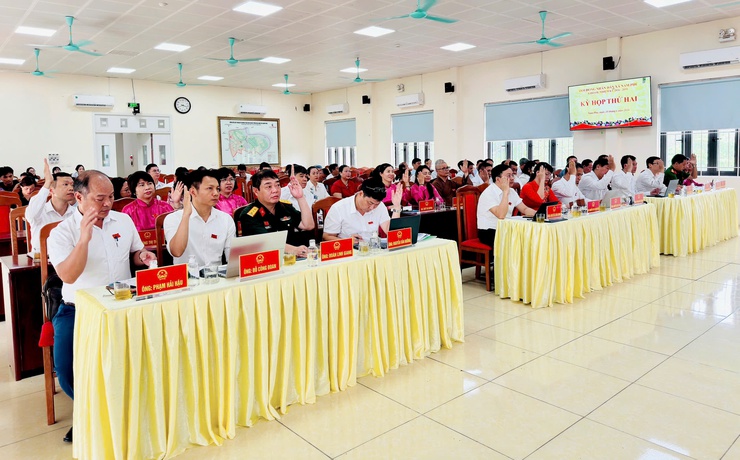 HĐND xã Nam Phù thông qua nhiều Nghị quyết quan trọng trong chặng đường mới- Ảnh 17.