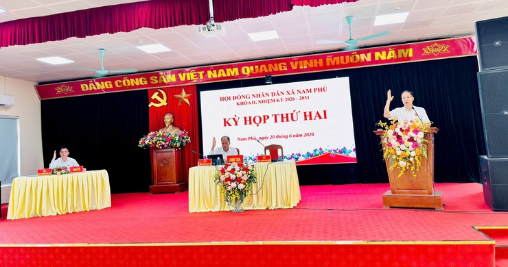 HĐND xã Nam Phù thông qua nhiều Nghị quyết quan trọng trong chặng đường mới- Ảnh 16.