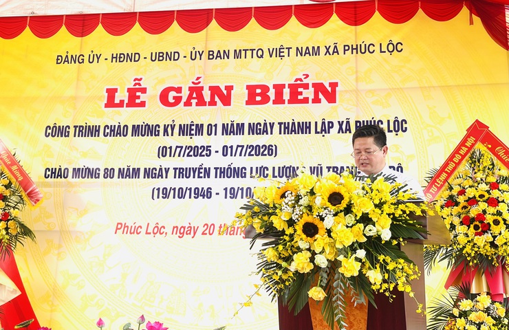 UBND xã Phúc Lộc tổ chức gắn biển công trình trụ sở Ban CHQS xã và trường tiểu học Xuân Đình- Ảnh 6.