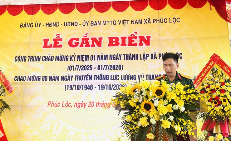 UBND xã Phúc Lộc tổ chức gắn biển công trình trụ sở Ban CHQS xã và trường tiểu học Xuân Đình- Ảnh 7.