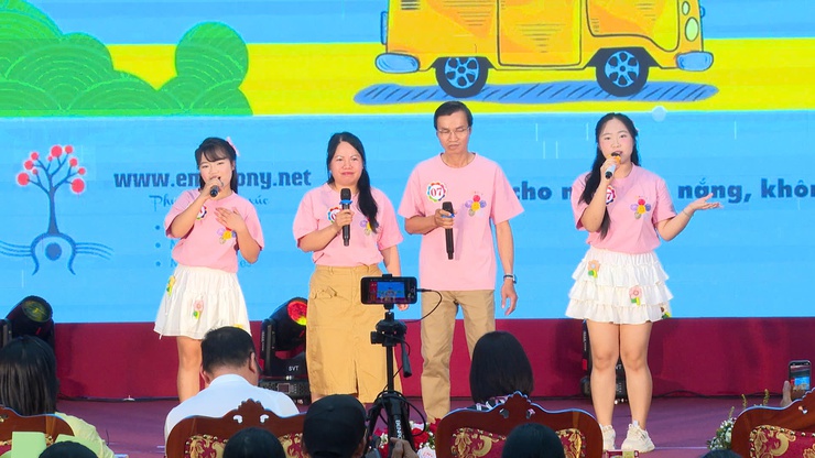 Liên hoan Tiếng hát gia đình phường Từ Liêm năm 2026- Ảnh 6.