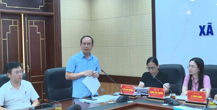 Thường trực HĐND xã làm việc với UBND xã về công tác quản lý tài sản công, bảo vệ môi trường và trật tự đô thị- Ảnh 4.