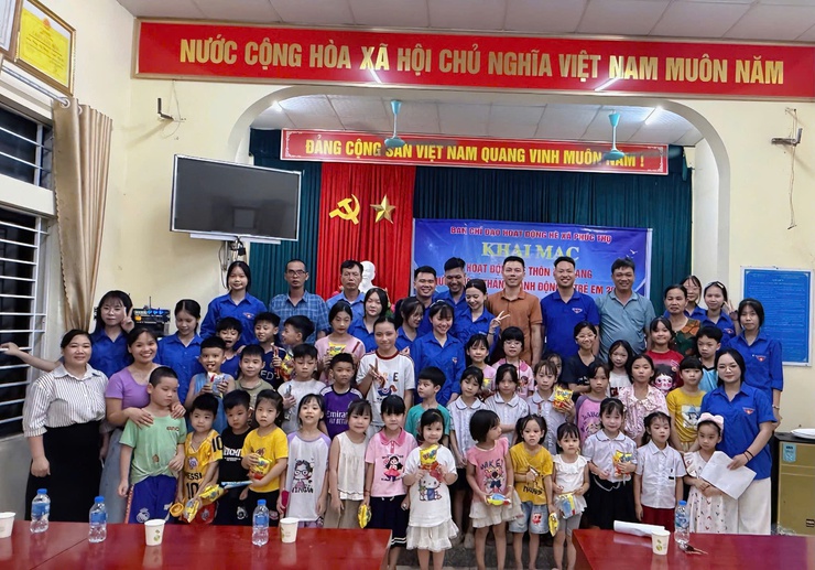 Tuổi trẻ Phúc Thọ xung kích, tình nguyện vì cộng đồng trong Chiến dịch Thanh niên tình nguyện hè năm 2026- Ảnh 6.
