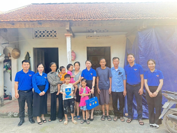 Tuổi trẻ Phúc Thọ xung kích, tình nguyện vì cộng đồng trong Chiến dịch Thanh niên tình nguyện hè năm 2026- Ảnh 3.