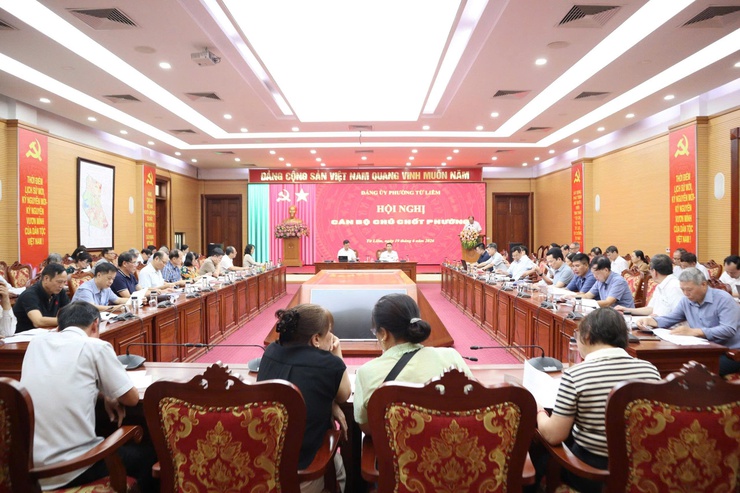 Hội nghị cán bộ chủ chốt lấy ý kiến về Đề án sắp xếp, kiện toàn các chi bộ trực thuộc Đảng ủy phường- Ảnh 1.