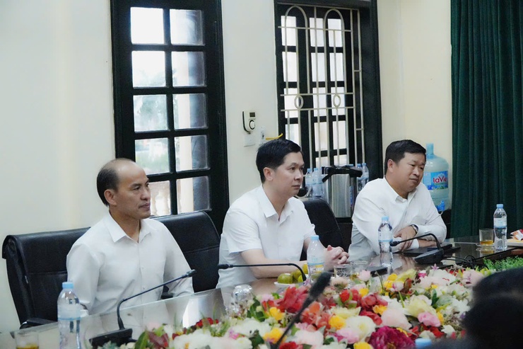 DÂN HÒA: ĐÁNH THỨC GIÁ TRỊ DI SẢN CỔNG LÀNG ƯỚC LỄ, NGHỀ GIÒ CHẢ TRUYỀN THỐNG VÀ BẢO VẬT CHÙA SỔ- Ảnh 5.