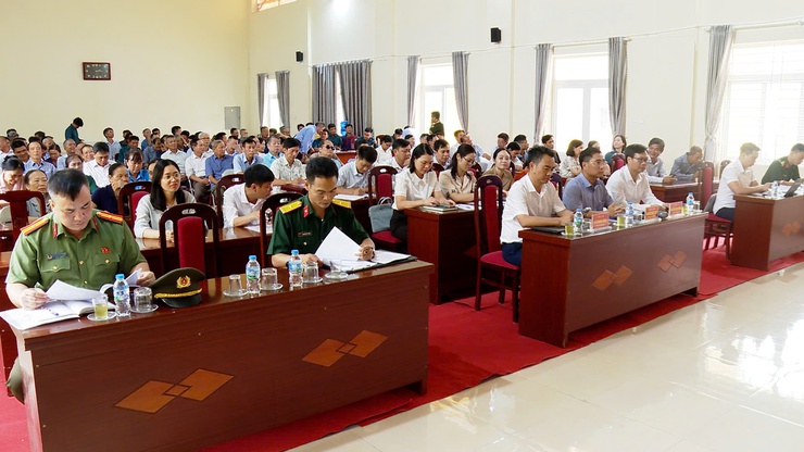 ỨNG HÒA TỔNG KẾT THI HÀNH LUẬT QUỐC PHÒNG, LUẬT DÂN QUÂN TỰ VỆ VÀ LUẬT GIÁO DỤC QUỐC PHÒNG - AN NINH.- Ảnh 1.