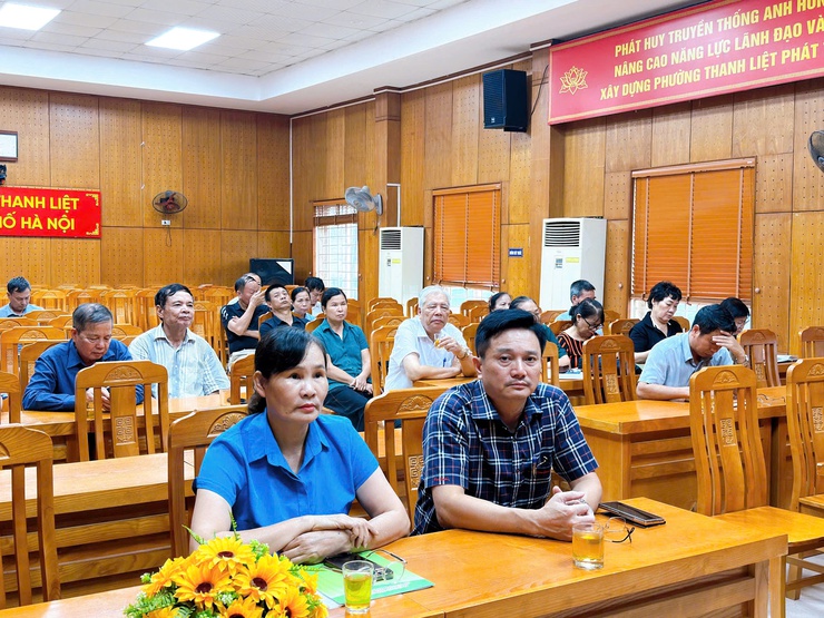 Phường Thanh Liệt dự hội nghị tiếp xúc cử tri với đại biểu HĐND thành phố tổ đại biểu số 17- Ảnh 2.