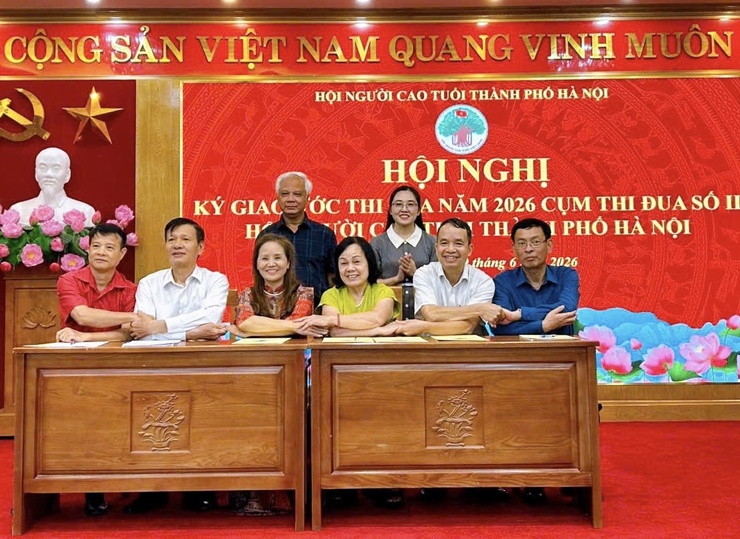 Hội Người cao tuổi thành phố Hà Nội ký giao ước thi đua năm 2026 Cụm thi đua số II- Ảnh 11.