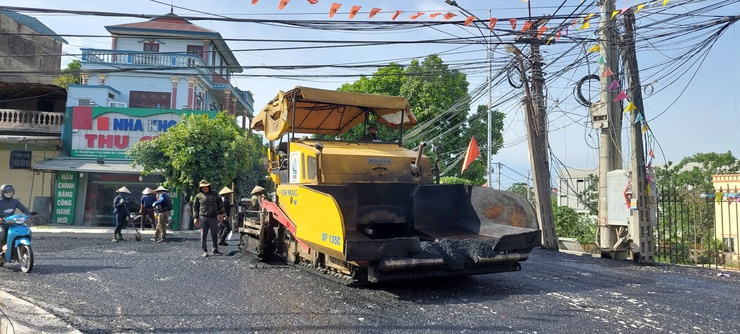 Xã Phú Nghĩa: Trải thảm nhựa Aphalt đoạn đường qua thôn Nhật Tiến thuộc Dự án cải tạo, nâng cấp tuyến đường Trường Yên - Trung Hòa - Tốt Động- Ảnh 3.