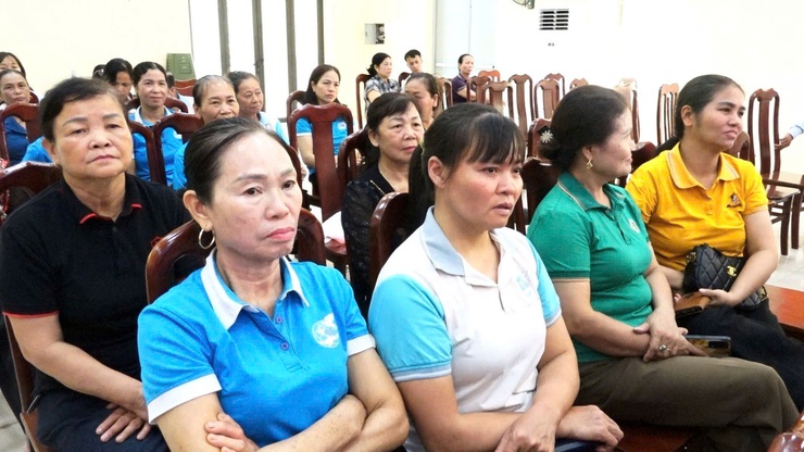 HỘI NGHỊ CAO ĐIỂM TUYÊN TRUYỀN, PHỔ BIẾN, TẬP HUẤN LUẬT THỦ ĐÔ NĂM 2026 TRÊN ĐỊA BÀN XÃ DÂN HÒA- Ảnh 7.