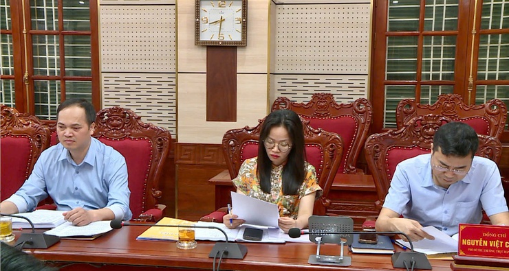 THƯỜNG TRỰC ĐẢNG ỦY XÃ PHÚC THỌ NGHE BÁO CÁO PHƯƠNG ÁN TỔNG MẶT BẰNG CÁC KHU ĐẤU GIÁ VÀ MỘT SỐ DỰ ÁN ĐẦU TƯ TRÊN ĐỊA BÀN- Ảnh 3.