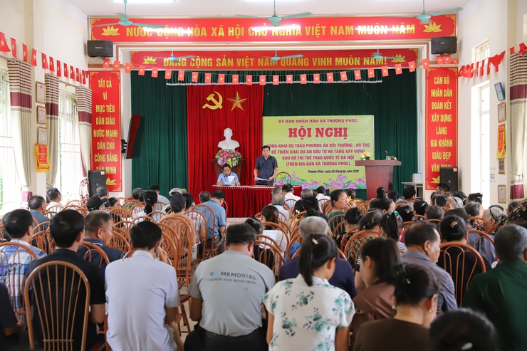 Nhân dân thôn Gia Khánh và Mễ Sơn được lấy ý kiến về dự thảo phương án bồi thường, hỗ trợ triển khai Dự án Khu đô thị thể thao quốc tế Hà Nội- Ảnh 1.