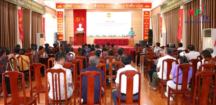Tuyên truyền, phổ biến pháp luật về thu gom rác thải và xử lý ô nhiễm môi trường nông thôn- Ảnh 2.