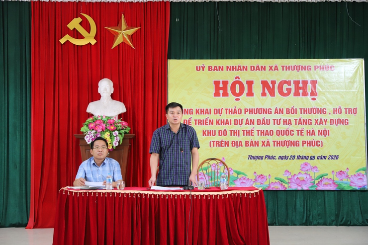 Nhân dân thôn Gia Khánh và Mễ Sơn được lấy ý kiến về dự thảo phương án bồi thường, hỗ trợ triển khai Dự án Khu đô thị thể thao quốc tế Hà Nội- Ảnh 2.