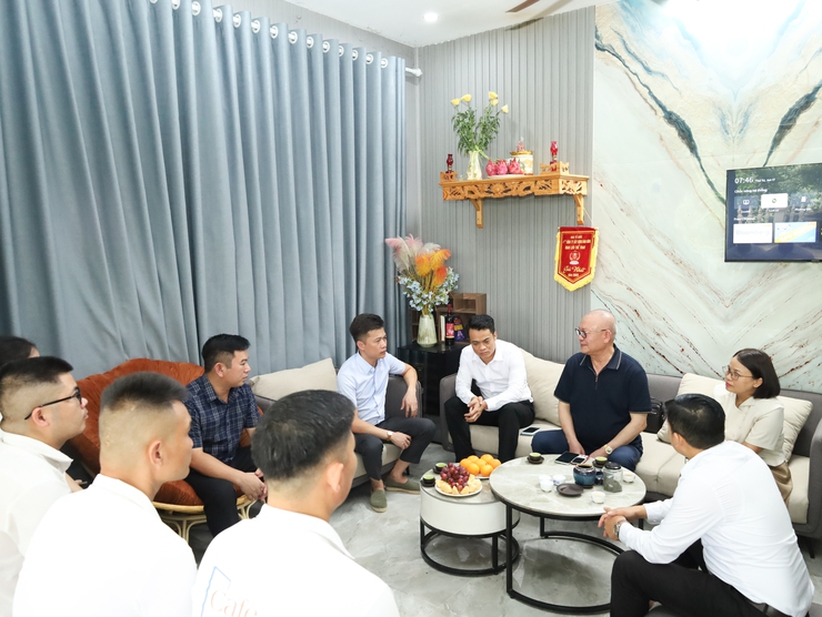 Hội Doanh nghiệp xã Suối Hai tổ chức chương trình tham quan, kết nối và chia sẻ kinh nghiệm phát triển doanh nghiệp - Ảnh 4.