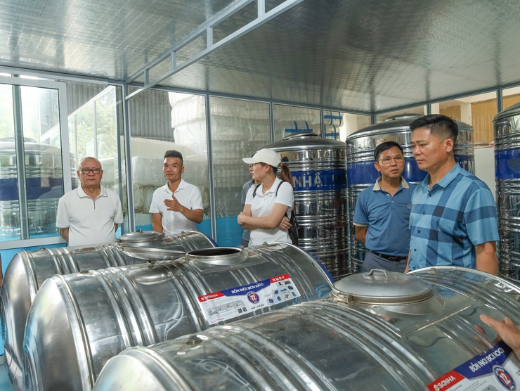 Hội Doanh nghiệp xã Suối Hai tiếp tục chương trình tham quan kết nối và chia sẻ kinh nghiệm phát triển doanh nghiệp- Ảnh 4.
