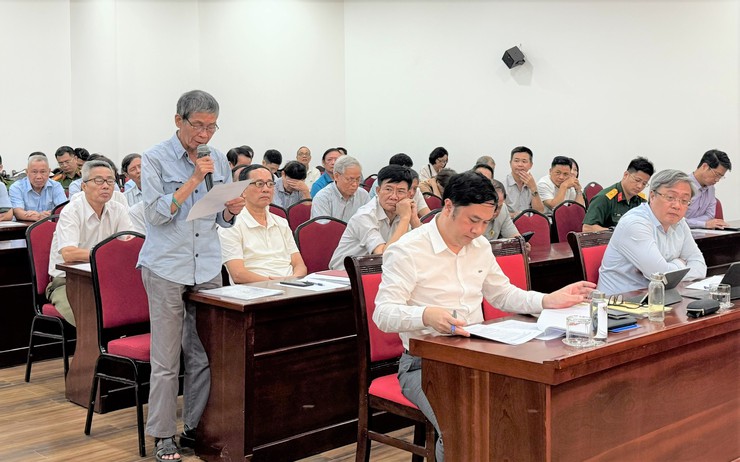 ĐẠI BIỂU HĐND THÀNH PHỐ HÀ NỘI - ĐƠN VỊ BẦU CỬ SỐ 5 TIẾP XÚC CỬ TRI TRƯỚC KỲ HỌP- Ảnh 5.