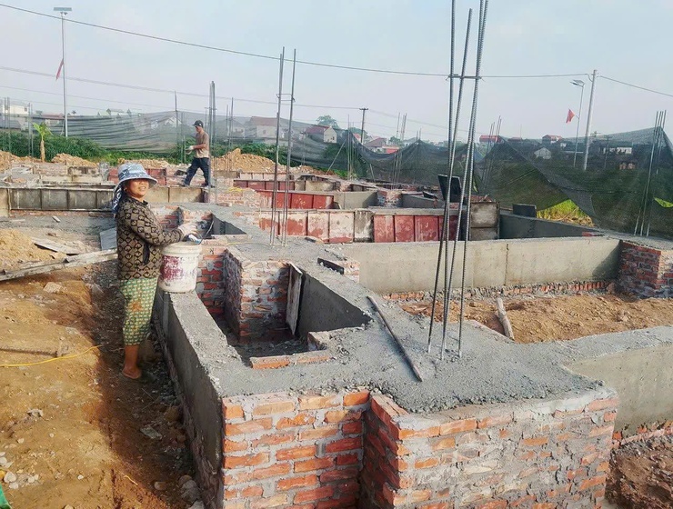 XÃ SÓC SƠN RA QUÂN XỬ LÝ VI PHẠM ĐẤT ĐAI, TRẬT TỰ XÂY DỰNG TRÊN ĐẤT NÔNG NGHIỆP- Ảnh 3.