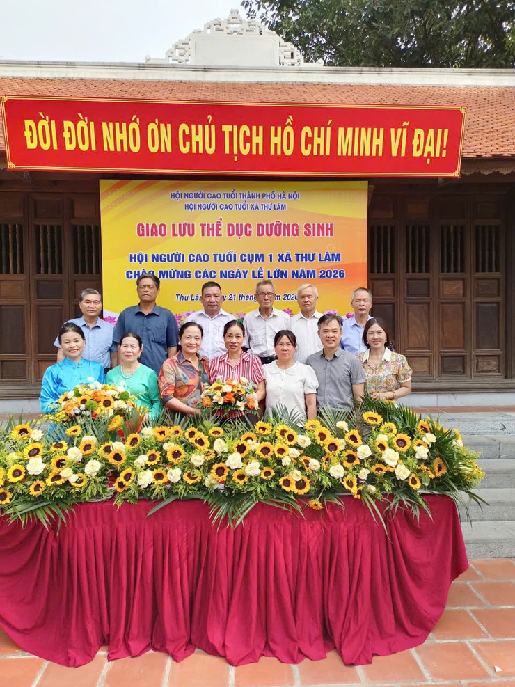 HỘI NGƯỜI CAO TUỔI XÃ THƯ LÂM TỔ CHỨC GIAO LƯU THỂ DỤC DƯỠNG SINH CỤM 1 NĂM 2026
- Ảnh 11.