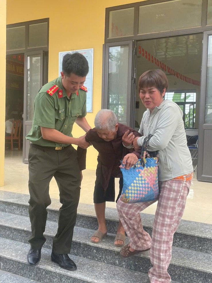 Công an xã Đại Thanh đảm bảo an ninh công tác chi trả GPMB Dự án Khu đô thị thể thao Quốc tế Hà Nội- Ảnh 3.
