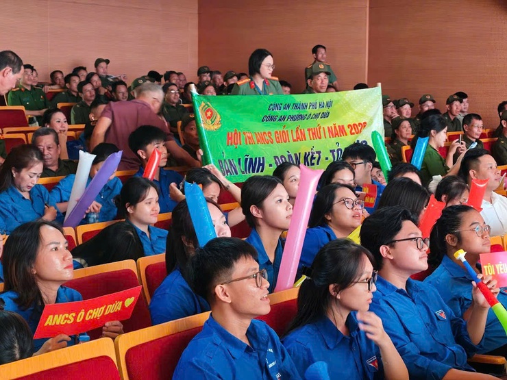 Đội thi phường Ô Chợ Dừa giành giải Đặc biệt Chung kết Hội thi “Lực lượng tham gia bảo vệ ANTT ở cơ sở giỏi” lần thứ I năm 2026- Ảnh 15.